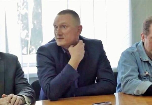 Мэр города на Донбассе, у которого нашли российский паспорт, сбежал в РФ
