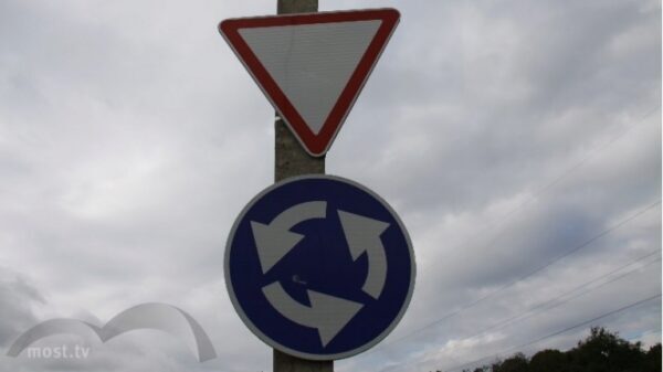 На трех дорожных развязках Липецка демонтируют знаки «Круговое движение»