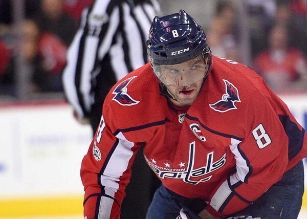 Овечкин получил серьезную травму во время матча НХЛ