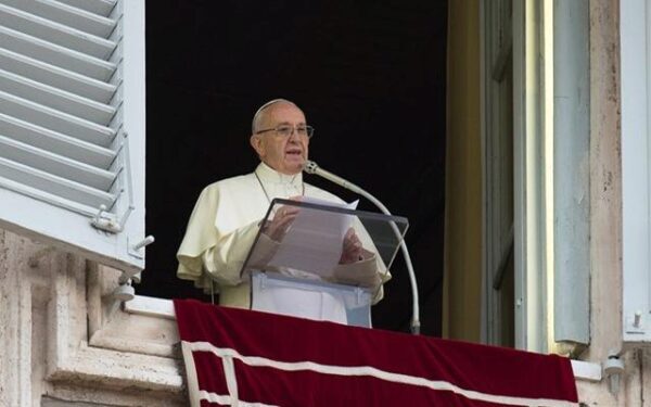 Папа Римский помолился за жертв Голодомора