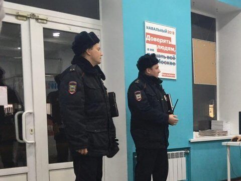 Полиция искала сторонника Мальцева в саратовском штабе Навального