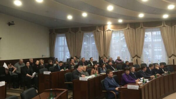 Проблему старых домов и общежитий обсудили в липецком парламенте