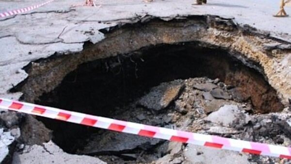 Провал грунта в центре Нижнего Новгорода ликвидирован