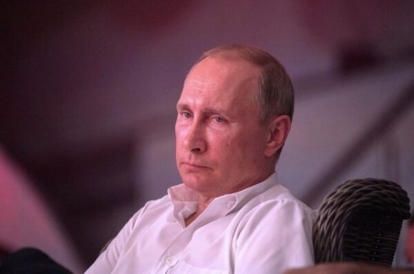 Путин направил приветствие участникам мирового первенства по самбо