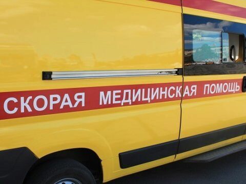 Пьяный водитель сбил двух девушек в Пугачевском районе
