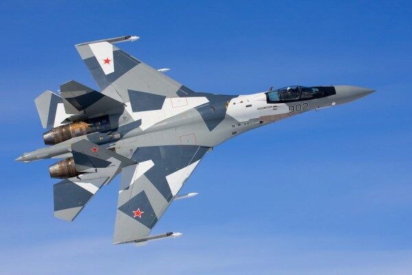 РФ намерена продать Индонезии новейшие истребители Су-35