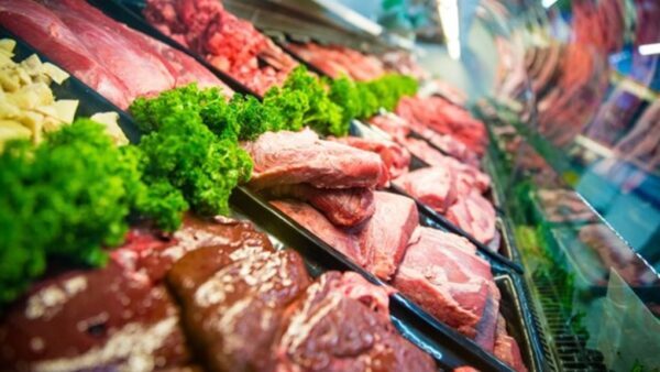 Россельхознадзор ограничивает поставки свинины и говядины из Бразилии