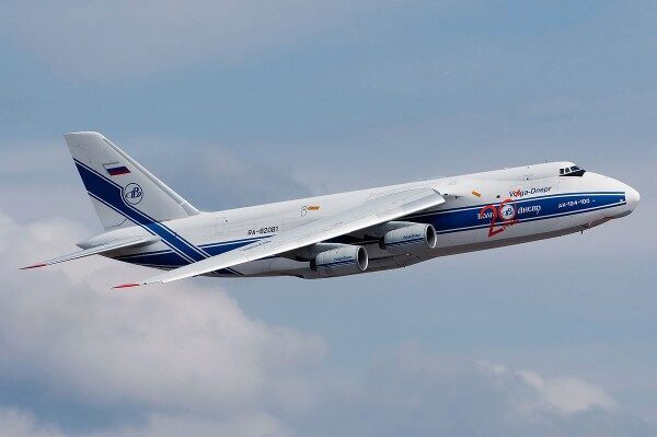 Российский грузовой самолёт АН-124 прибыл в Аргентину для поиска подлодки