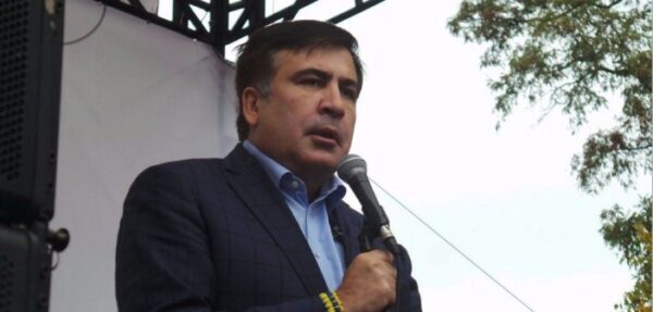Саакашвили предложил провести марш в поддержку закона об импичменте