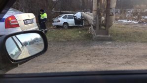 Смертельная авария под Уфой: водитель ВАЗ протаранил теплотрассу