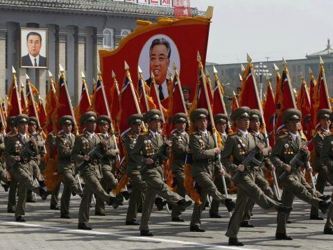 СМИ: В Северной Корее из-за санкций запретили пить и праздновать