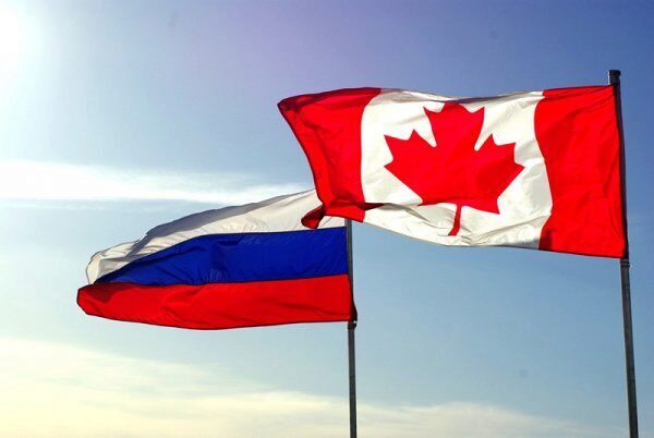 Совфед прокомментировал канадские санкции против граждан России