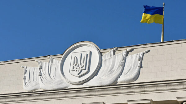 Специалисты Фонда изучат проект государственного бюджета Украины — Никуда без МВФ