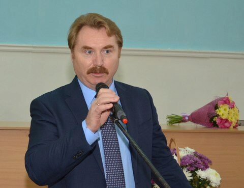 Суд постановил рассмотреть дело в отношении главы Балашовского района