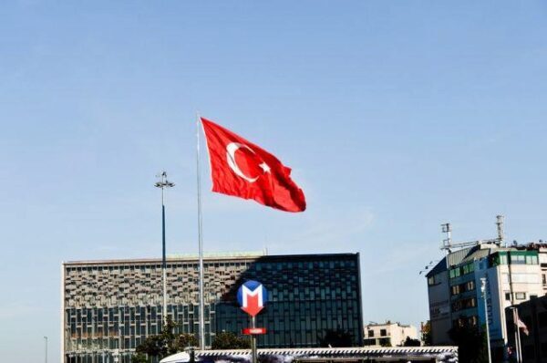 Турция и США взаимно возобновили выдачу виз в ограниченном объеме