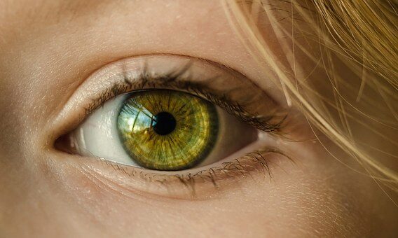 Ученые: Новый электростимулятор вылечит синдром «сухого глаза» через нос