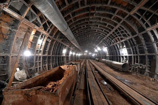 В апреле определится будущий облик двух станций метро ТПК