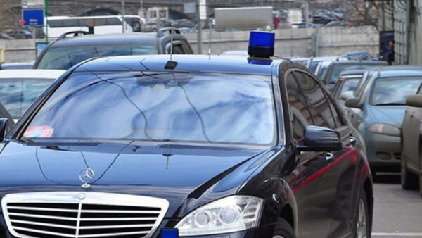 В Госдуму РФ внесен проект об ограничении «мигалок» на дорогах