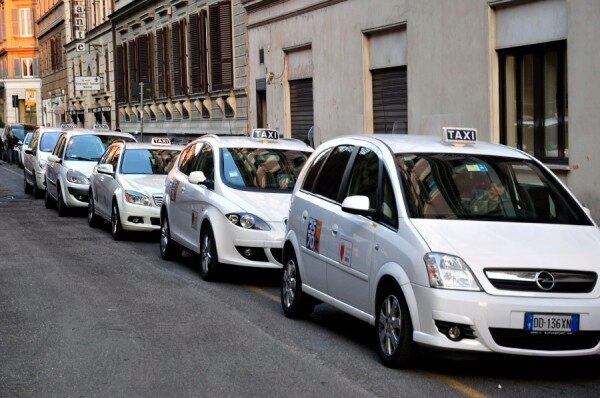 В Италии проходит забастовка таксистов
