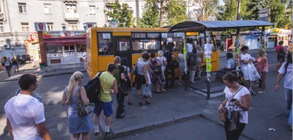 В КГГА хотят заменить маршрутки «комфортным и современным» общественным транспортом