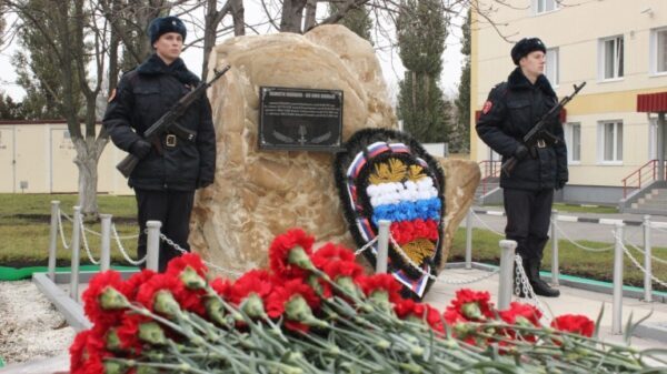 В Липецке почтили память погибших при исполнении служебных обязанностей