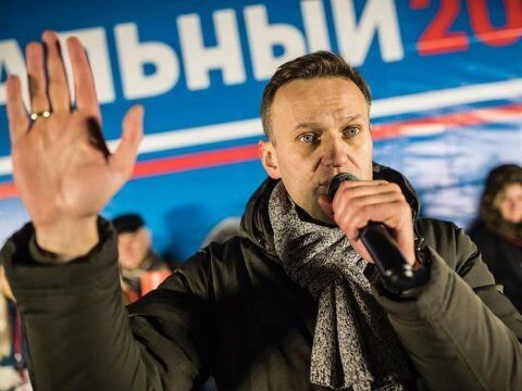 В мессенджерах распространяют информацию о вербовке саратовских детей для митинга Навального