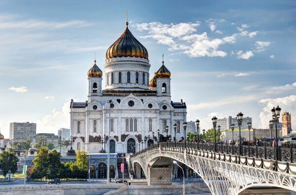 В Москве проверяют храм Христа Спасителя после предупреждения о взрывчатке