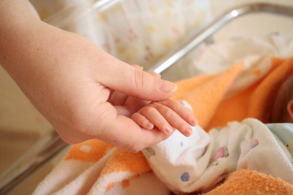 В Нижнем Новгороде халатность врачей привела к ожогам 2-недельного ребенка
