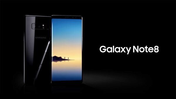 В России смартфон Galaxy Note 8 от Samsung сильно упал в цене