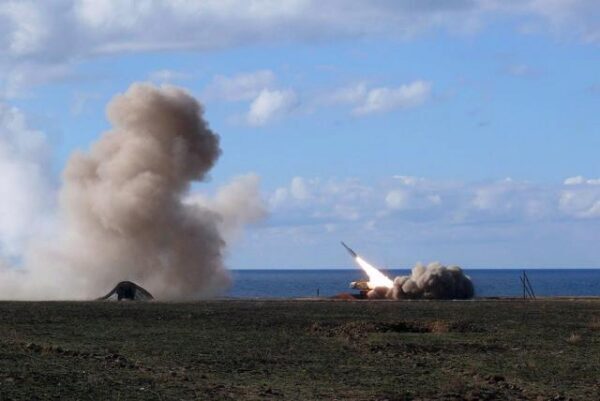В Украине испытали зенитные управляемые ракеты средней дальности