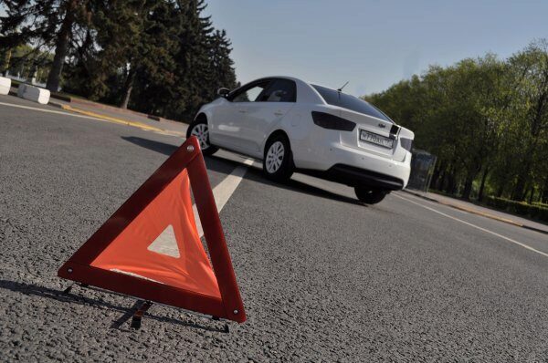 В Волгограде женщина-водитель наехала на пешехода и сбежала