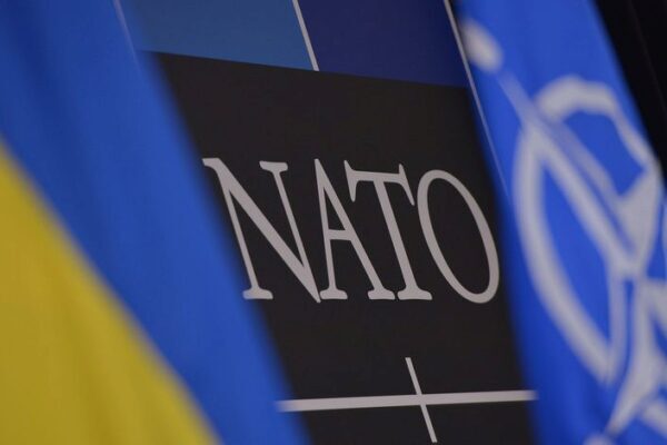 Венгрия торпедирует программу сотрудничества Украины с НАТО