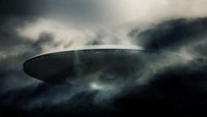 ВМФ США обнаружили гигантский НЛО в Тихом океане