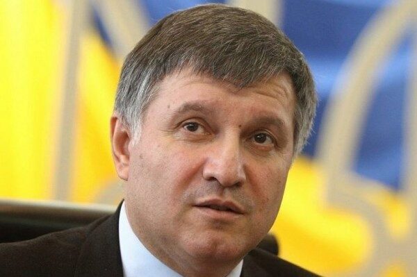 ВРУ призывает снять Авакова с поста главы МВД Украины