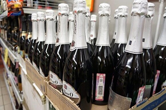 В Зауралье за восемь дней изъяли больше 10 тыс. бутылок нелегального алкоголя