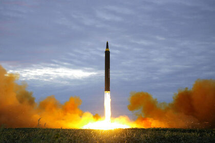 Япония сообщила протест в связи с ракетным запуском в КНДР