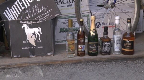 За 11 бутылок алкоголя предпринимателю грозит штраф до 1 миллиона рублей
