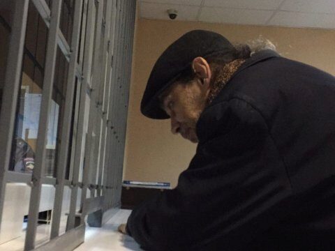 Задержанного саратовского пикетчика перевезли из Волжского в Заводской отдел полиции