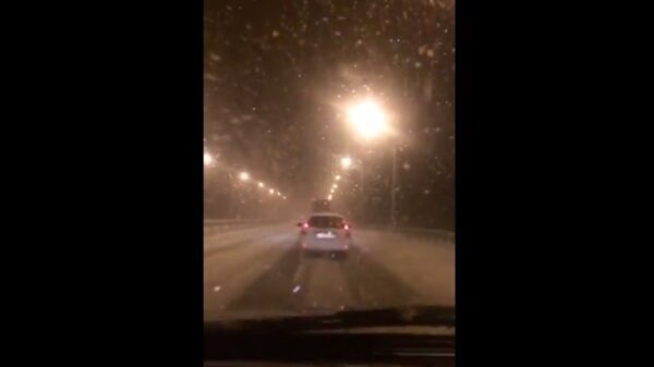 Завораживающие видео снегопада на трассе М-4 «Дон» появилось в сети
