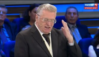 Жириновский пообещал установить «другой «флаг над Украиной