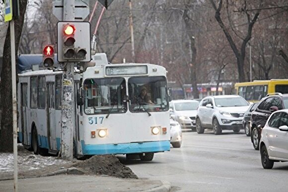 1 января в Екатеринбурге на линии не выйдет половина трамваев и троллейбусов