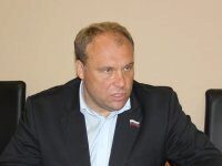 Андрей Колесник: «Единая Россия» будет помогать Путину»