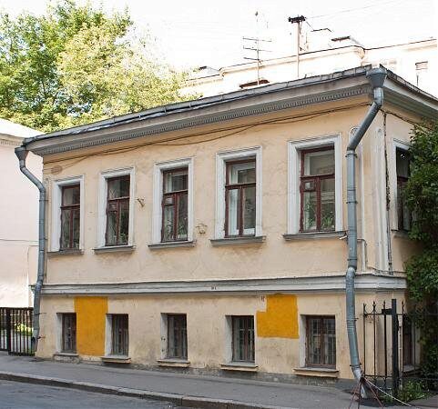 Аренда какого доходного дома XIX века в Москве выставлена на аукцион