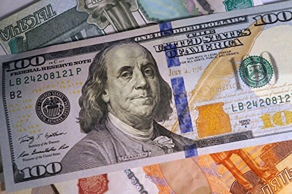 Центробанк забрал лицензию у «Евростандарта», из хранилища пропали 5 млн долларов