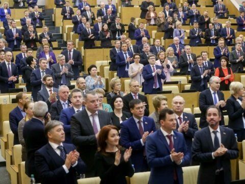 Депутаты Госдумы приравняли МРОТ к прожиточному минимуму
