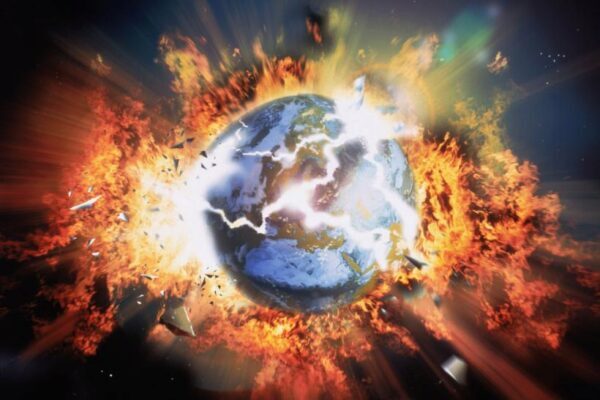 Эксперты озвучили ТОП-5 планетарных катастроф, угрожающих Земле