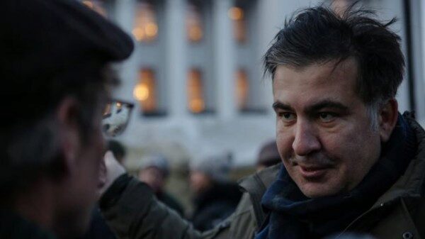 Голодающего Саакашвили разместили в «одиночке»