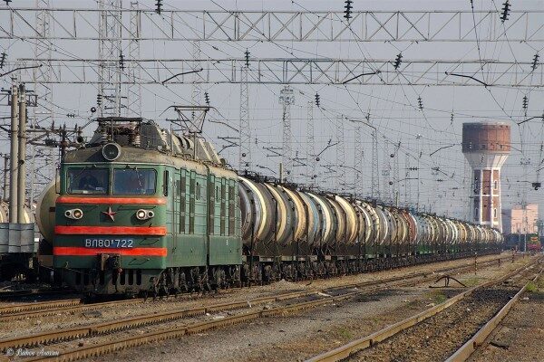 Грузовой поезд насмерть сбил пенсионерку на станции в Дзержинске