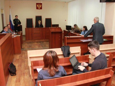 Из-за неявки Курихина суд отложил апелляцию по делу о клевете