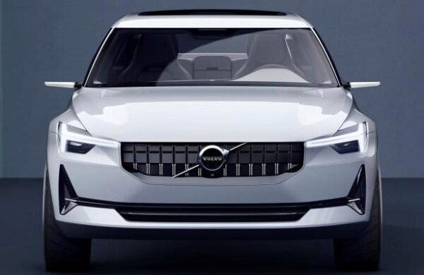 Компания Volvo готовит новый электрический хетчбэк 